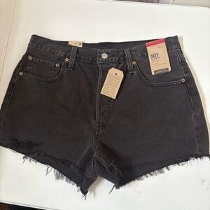 Levis 501 Womens Buttonfly denim shorts size 32